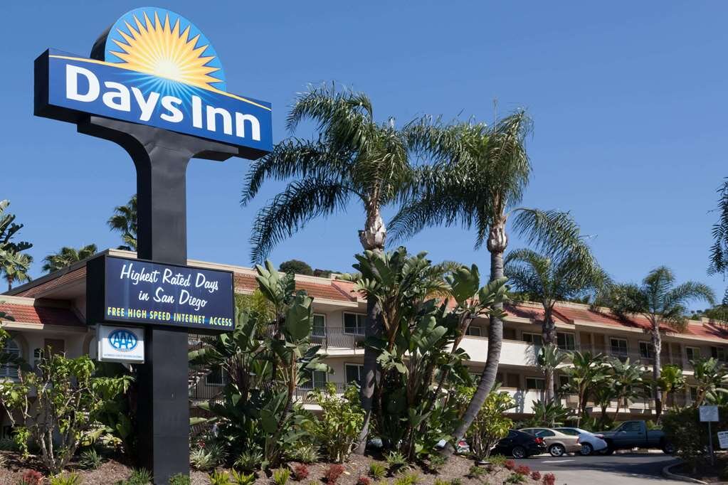 Hotel photo 10 of Days Inn by Wyndham San Diego Hotel Circle.