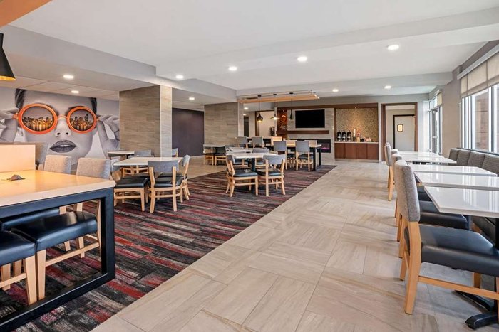 LA QUINTA INN & SUITES BY WYNDHAM TACOMA - SEATTLE $88 ($̶1̶6̶9̶) - Updated  2023 Prices & Hotel Reviews - WA