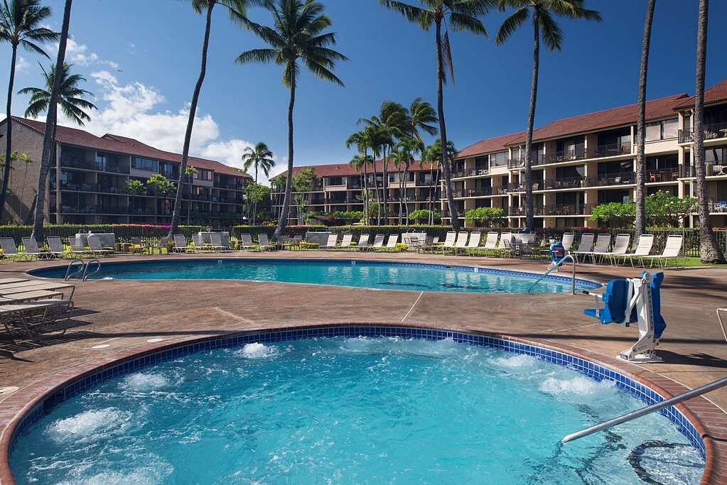 Aston at Papakea Resort, hotel in Maui