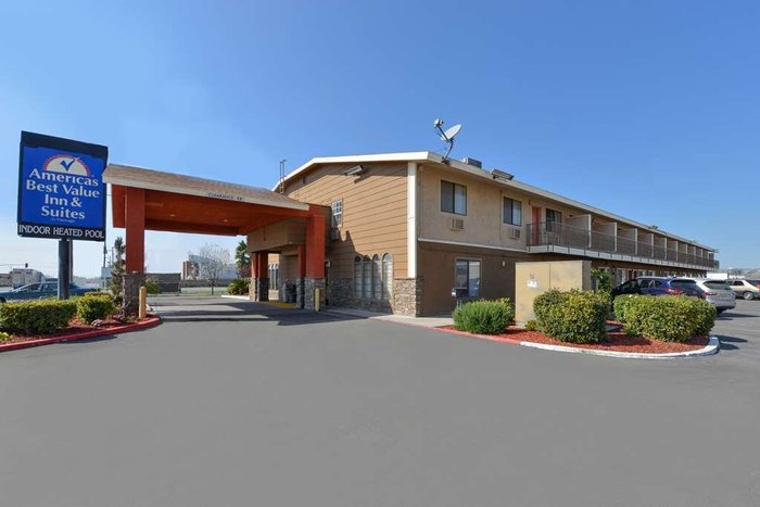 AMERICAS BEST VALUE INN & SUITES BAKERSFIELD E $63 ($̶7̶5̶) - Updated ...