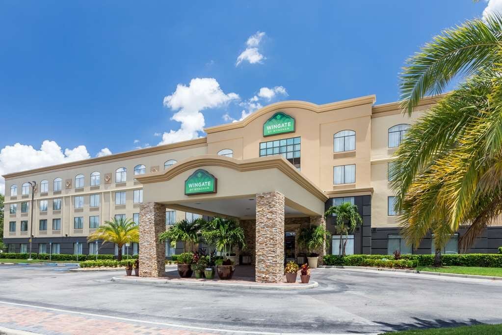 WINGATE BY WYNDHAM CONVENTION CTR CLOSEST UNIVERSAL ORLANDO $99 ...