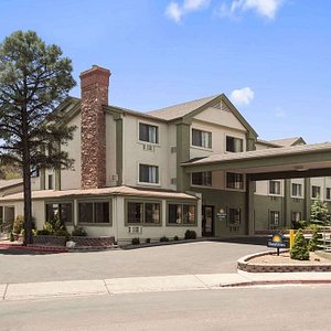 Welcome to the Days Inn And Suites Flagstaff East