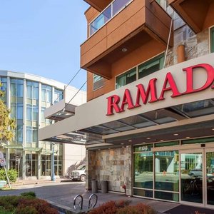 Vancouver BC Airport Hotel in Richmond