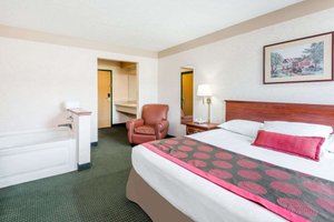 Zimmer und Suite
