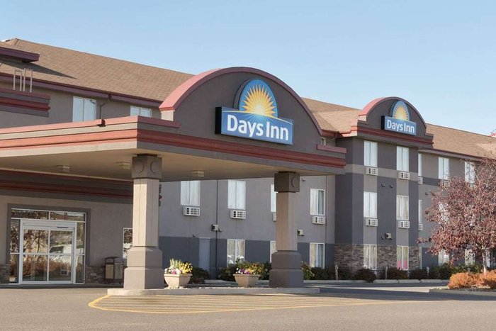 DAYS INN & SUITES BY WYNDHAM THUNDER BAY $151 ($̶1̶7̶3̶) - Updated 2024 ...