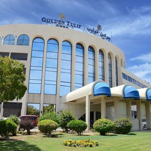 Golden Tulip Seeb Front View