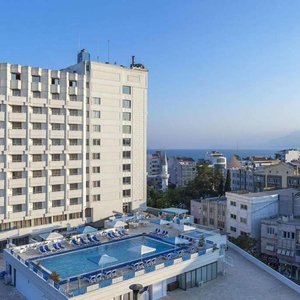 Best Western Plus Khan Hotel