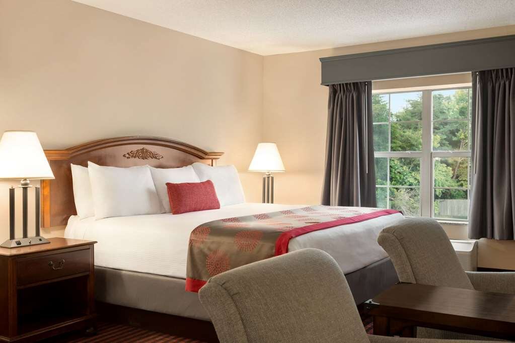 Hotel photo 68 of Ramada by Wyndham Pigeon Forge North.