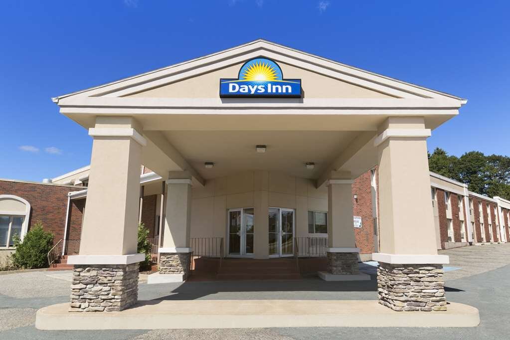 Days Inn By Wyndham Bridgewater Conference Center UPDATED 2024 Prices   Exterior 