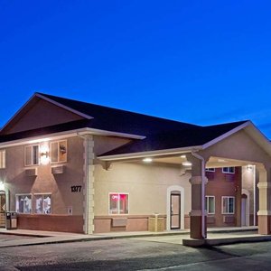 Super 8 Richfield