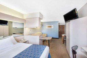 Zimmer und Suite