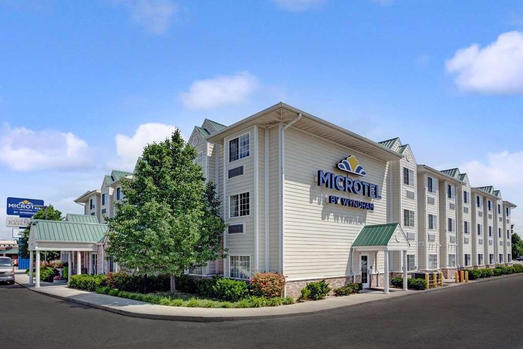 MICROTEL INN SUITES BY WYNDHAM INDIANAPOLIS AIRPORT 78 8 4