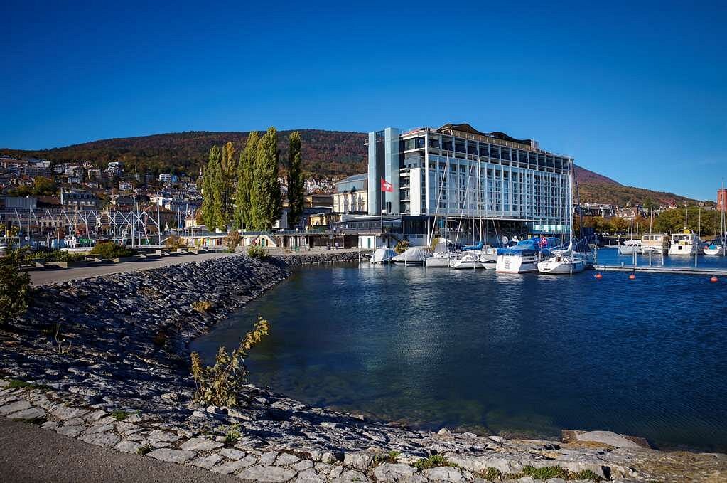 Best Western Premier Hotel Beaulac, hotel en Neuchâtel