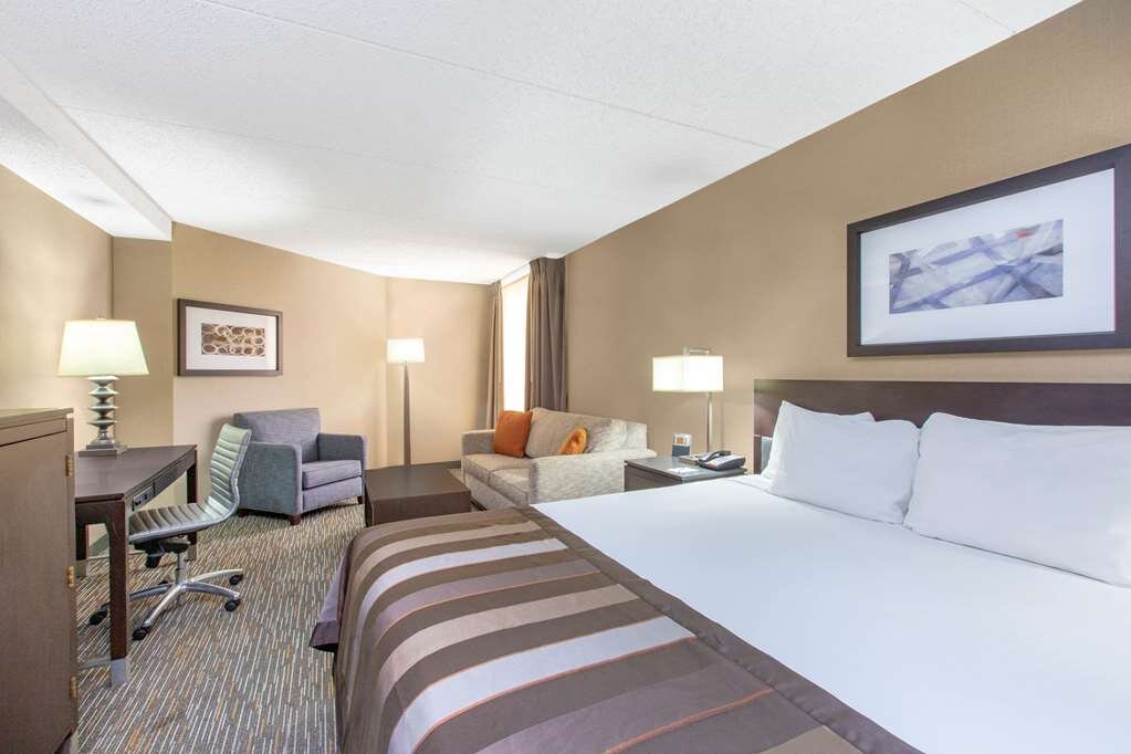 Hotel photo 39 of Wingate by Wyndham Los Angeles International Airport LAX.