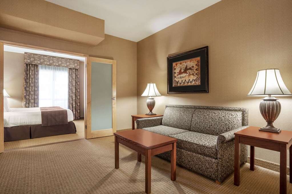 DAYS INN SUITES BY WYNDHAM STRATHMORE Updated 2024 Reviews Photos   Suite 