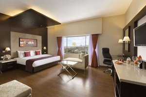 Room & Suite