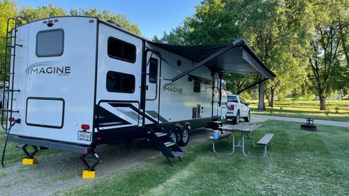 Escape to Serenity: Iowa Mud Lake Campground - Your Gateway to Outdoor Adventure
