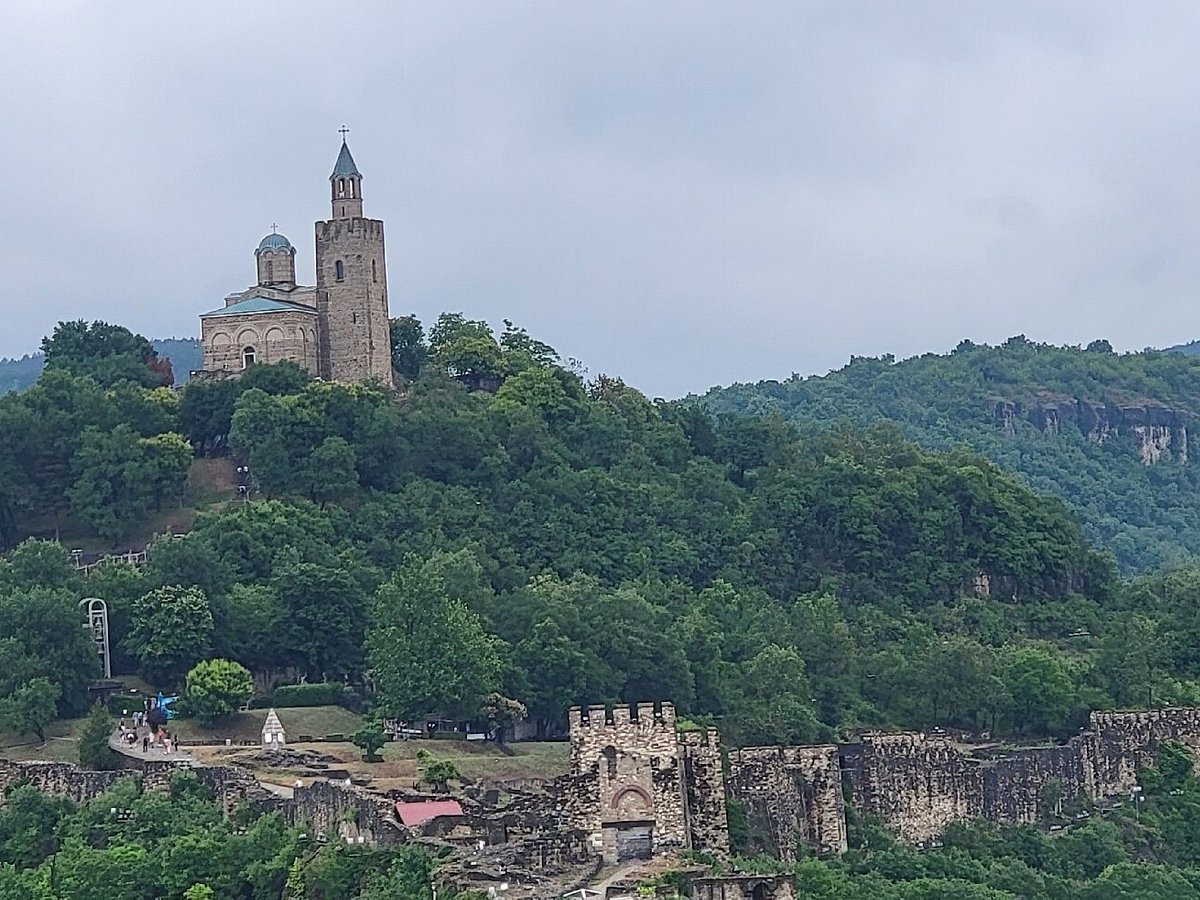 free walking tour veliko tarnovo