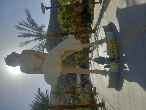 Forever Marilyn' Sculpture Nears Return To Downtown Palm Springs – NBC Palm  Springs
