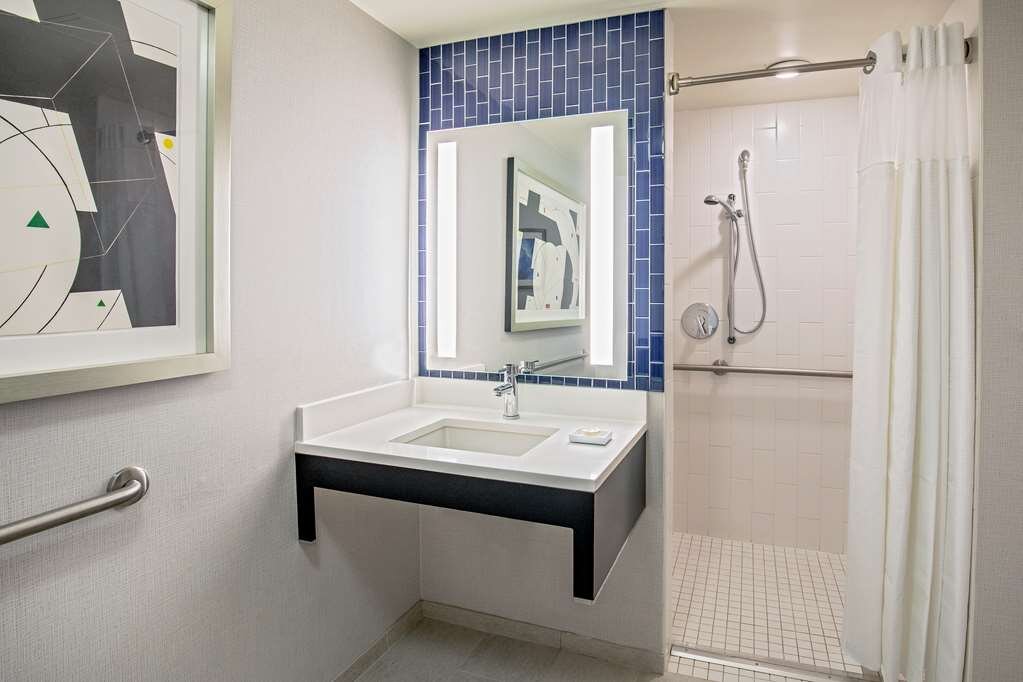 Hotel photo 72 of Royal Sonesta Boston.