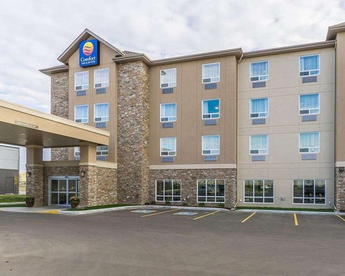 COMFORT INN & SUITES EDMONTON INTERNATIONAL AIRPORT $70 ($̶7̶7̶ ...