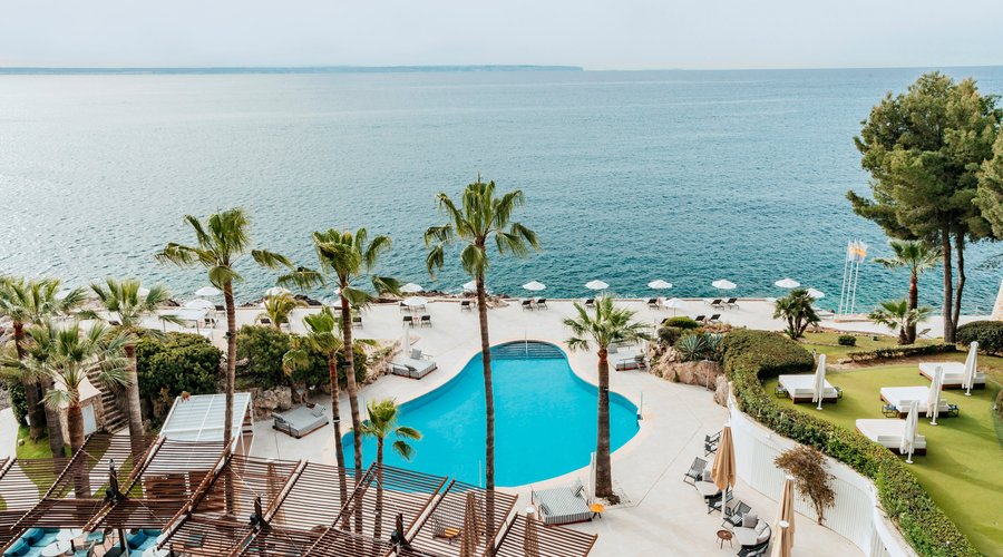 Pool Bardot View