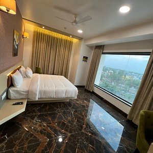 Premium Grand Room