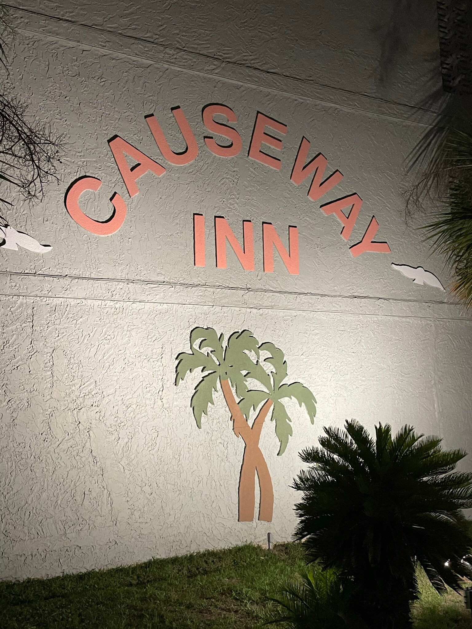 Experience Coastal Bliss at Causeway Inn Ocean Isle Beach