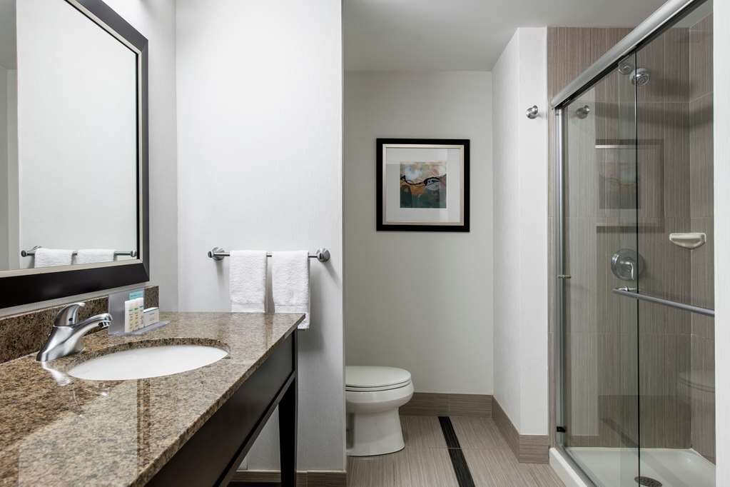 Hotel photo 26 of Hampton Inn by Hilton Winnipeg Airport/Polo Park.