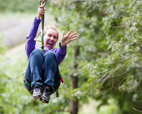 La Tyrolienne Nacelle Bout'choux  Parc de loisirs pour enfants La