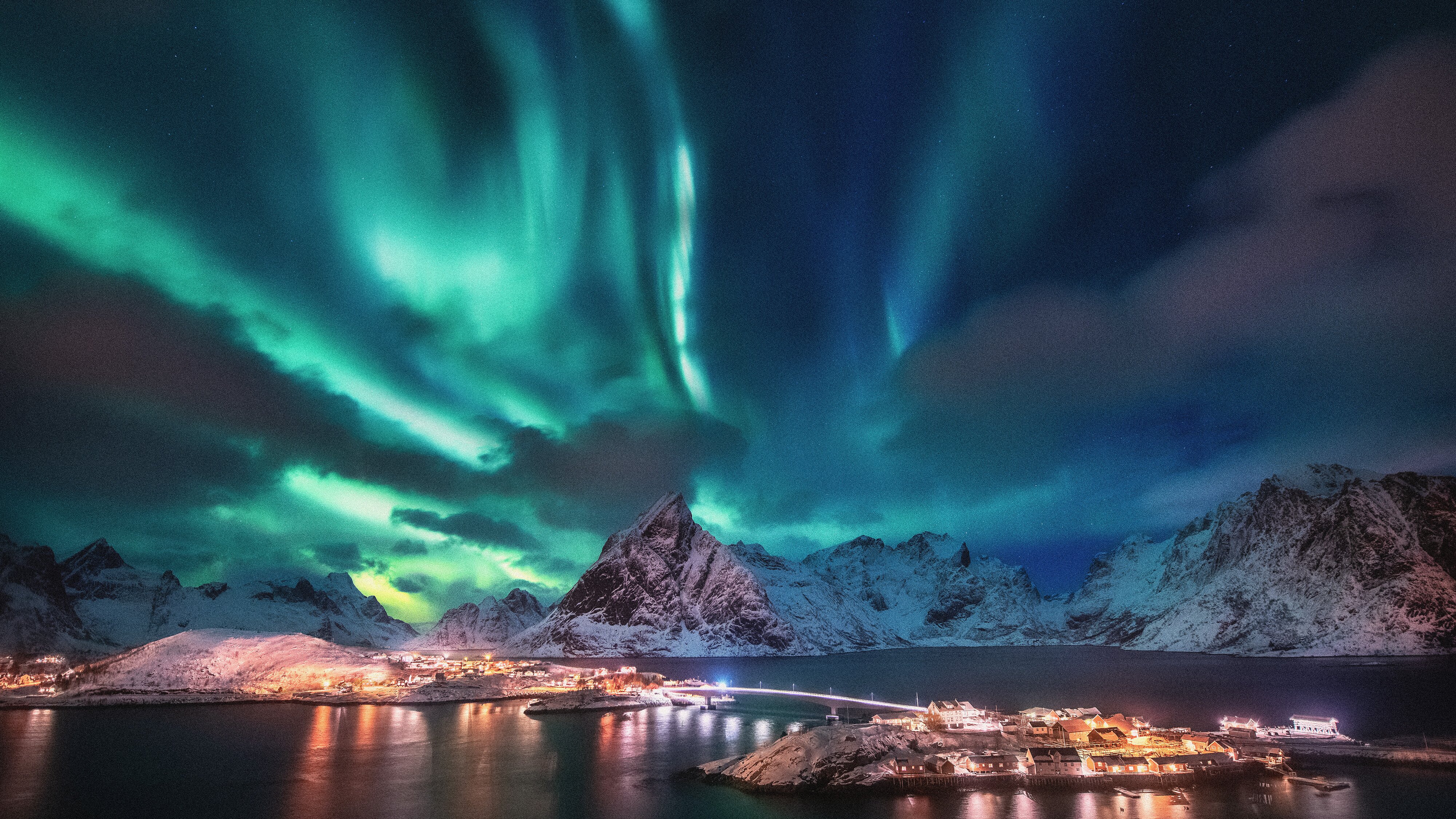 5 Best Places To See The Northern Lights Around The World - Tripadvisor