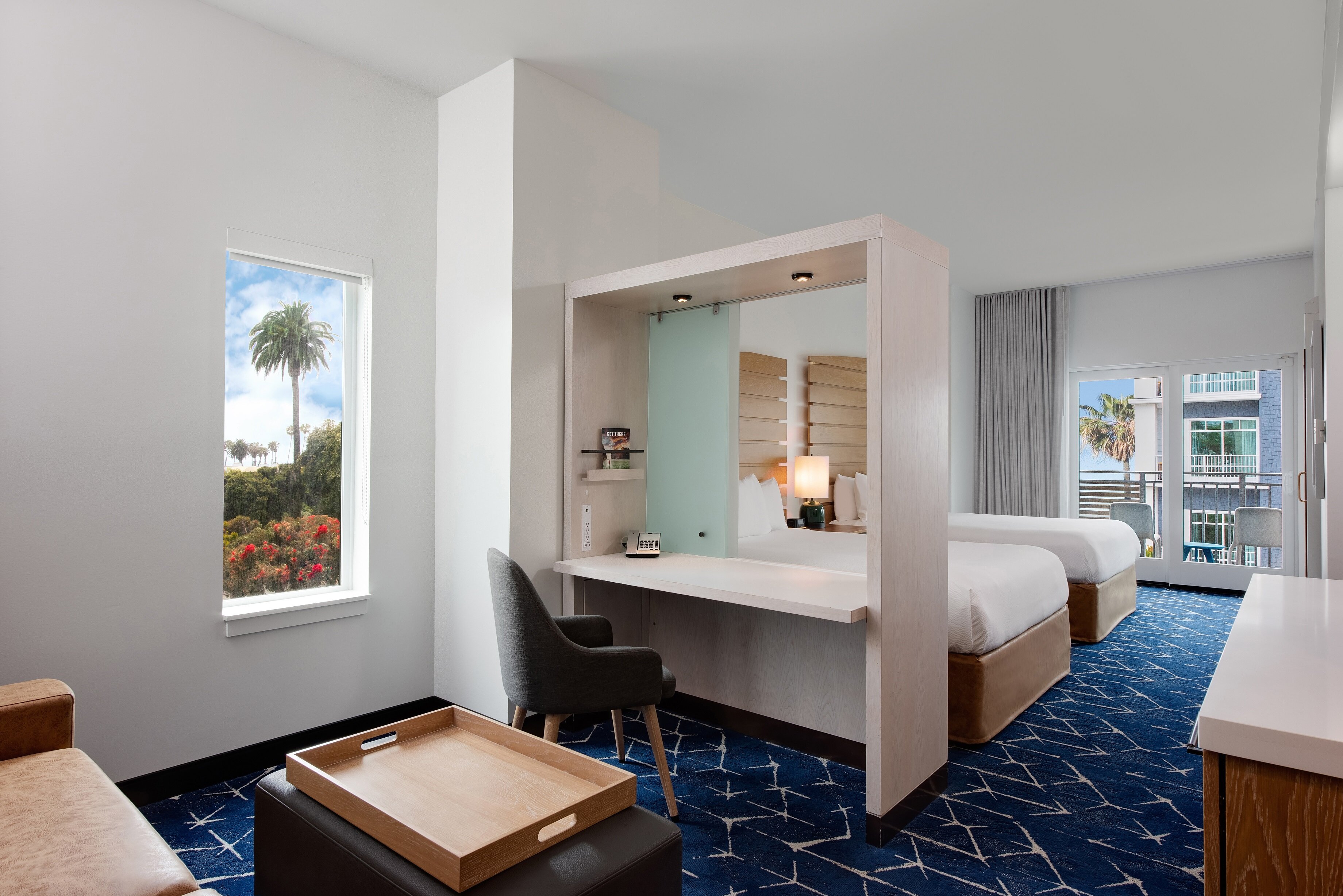 SpringHill Suites By Marriott San Diego Oceanside/Downtown Rooms ...