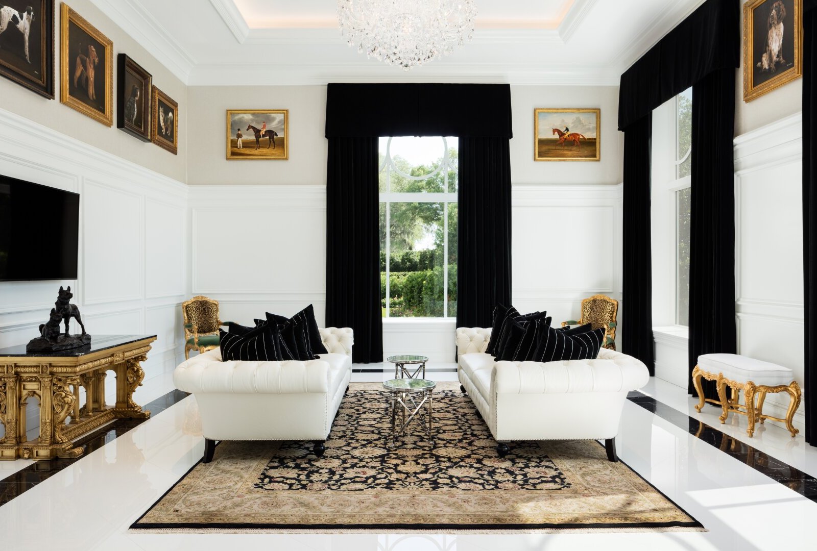 The Equestrian Hotel by null