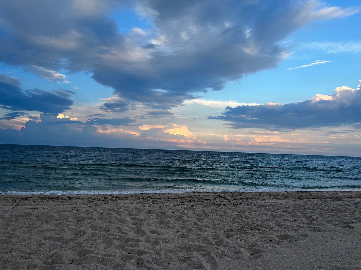 Blue Seas Courtyard - Lauderdale-By-The-Sea, Florida Hotel - Updated ...