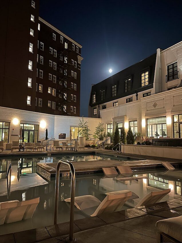 kimpton cottonwood hotel pool