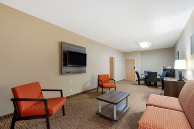 Hotel photo 14 of Best Western Plus DFW Airport Suites.