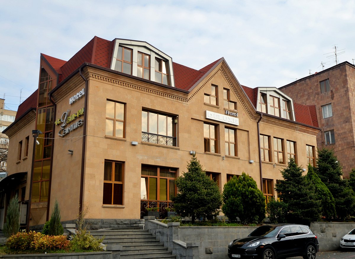 Deluxe Hotel Yerevan, hotell i Yerevan
