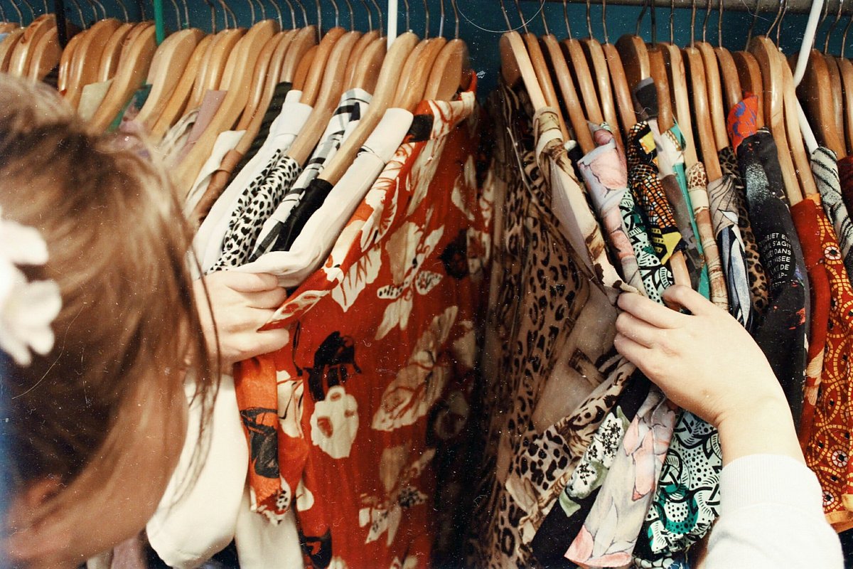 11 Best Second-Hand and Vintage Clothes Shops in Paris