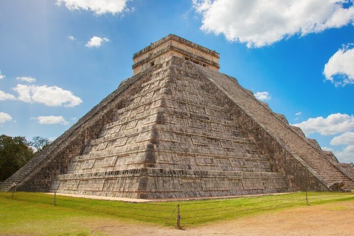 2023 From Merida: Chichen Itza, cenote & Izamal Guided Day Trip