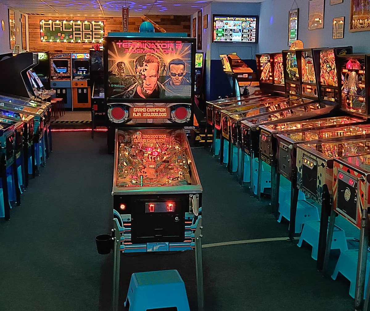 Free Play Florida - Florida's Largest Arcade, Pinball, and Console Show!