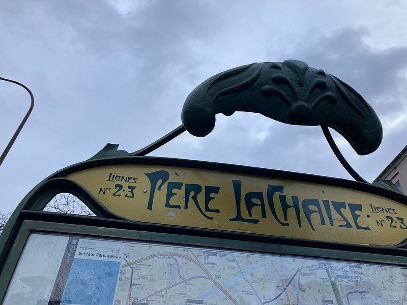 Père Lachaise Cemetery signage in Paris