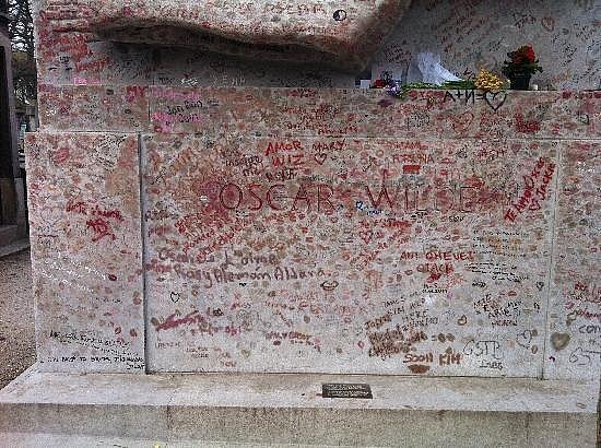 Oscar Wilde grave at Père Lachaise Cemetery in Paris