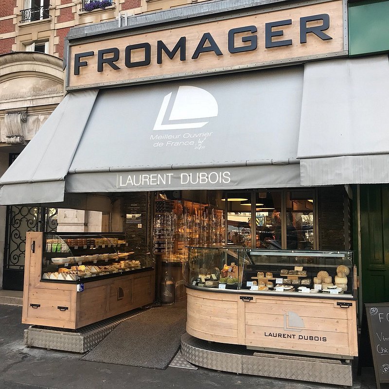 Fromagerie Laurent Dubois entrance in Paris