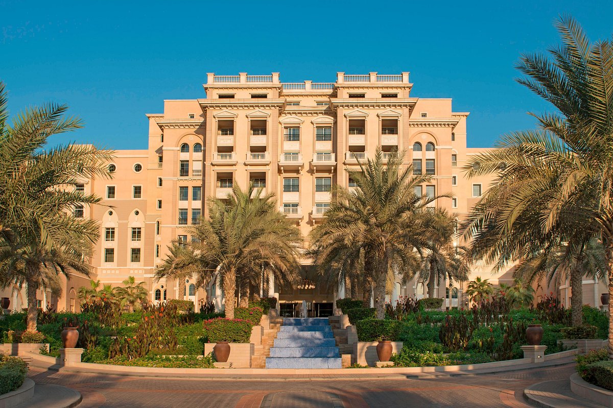 The Westin Dubai Mina Seyahi Beach Resort &amp; Marina, hotel en Dubái