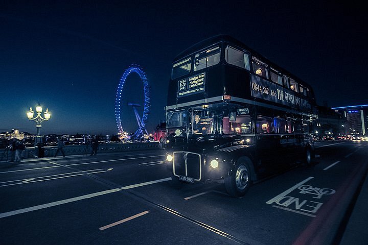 ghost bus tour london