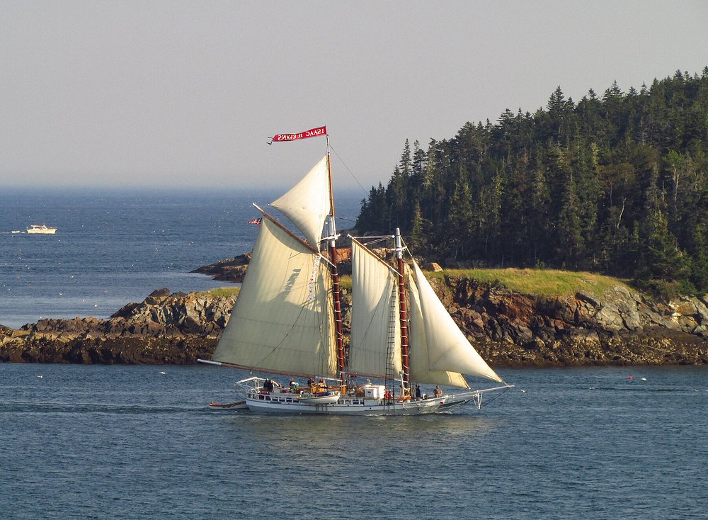 boothbay harbor sailing tours