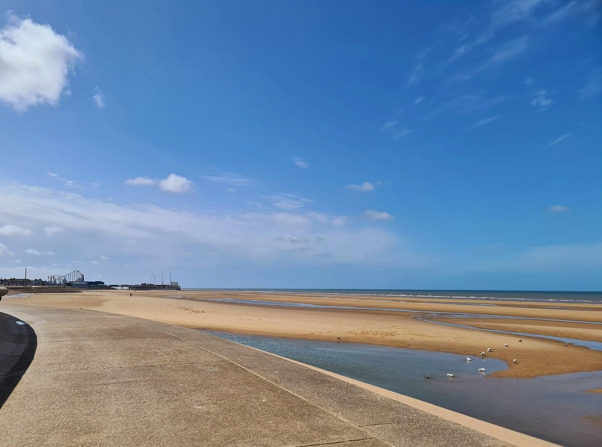 CLAREMONT HOTEL - Updated 2022 Reviews (Blackpool)