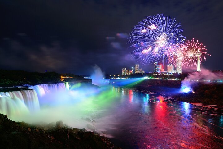 2023 Niagara Falls Evening Illumination And Boat Tour American Side