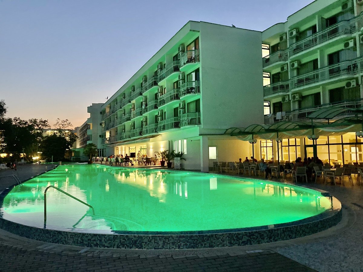 zefir hotel burgas bulgaria