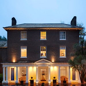 Southernhay House Hotel at dusk